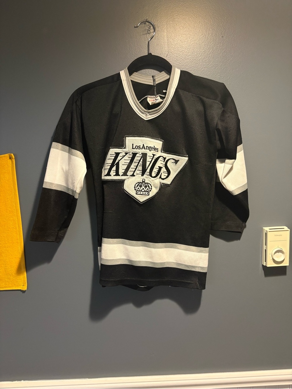 💥Buy 2 Get 1 Free💥 Los Angeles Kings Kids Hockey Jersey